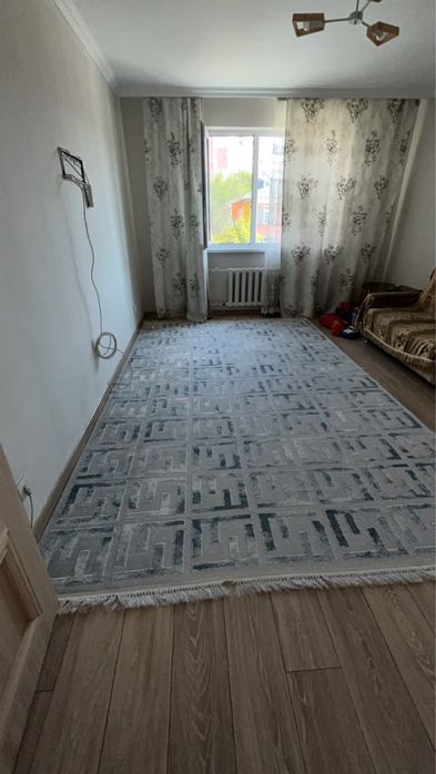 Ковер 3*5 в хорошем состоянии