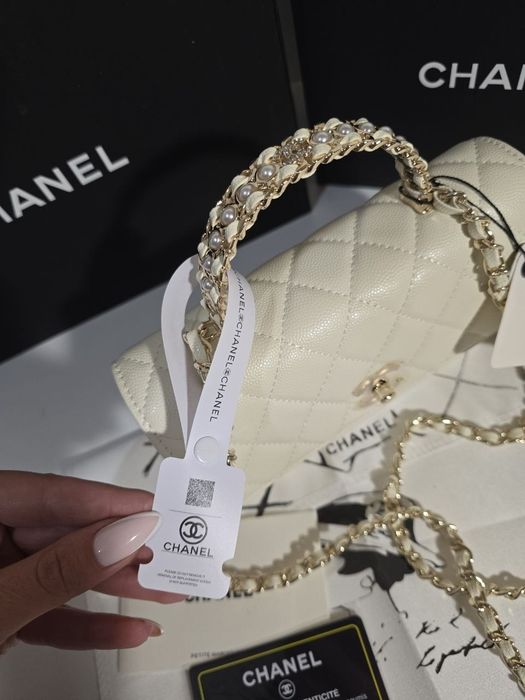 Налична чанта Chanel WOC 26C
