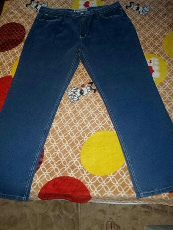 Jeans pentru barbati