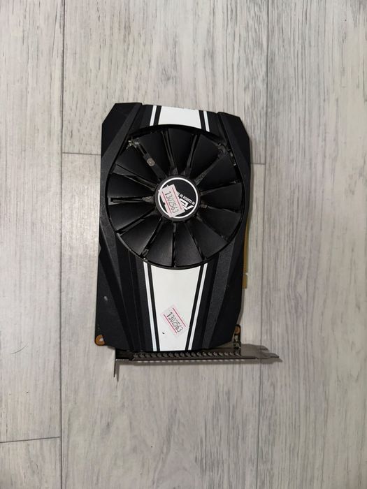 Видеокарта GTX 1650 SUPER