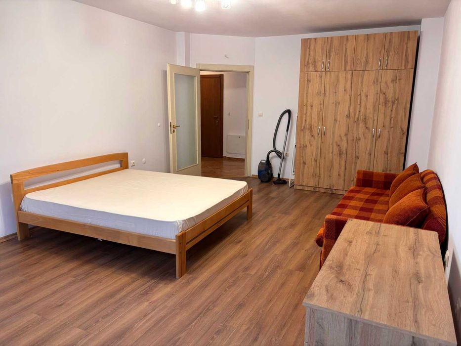 Дава се под наем Многостаен апартамент в София, Изток - 140 кв.м за 1000 € - Снимка #7