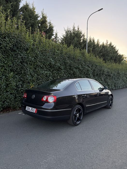 VOLKSWAGEN Passat 2010 — imagine 3