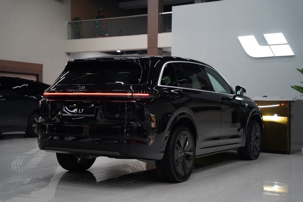 Li L7 Ultra Restyling Rasmiy Dilerdan 3 yil kafolat