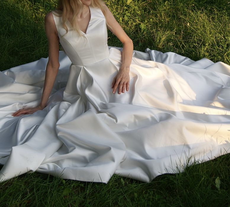 Rochie mireasă din tafta
