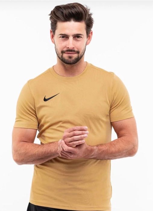 НОВА Оригинална спортна мъжка тениска Nike DRI FIT SLIIMFIT,размер М