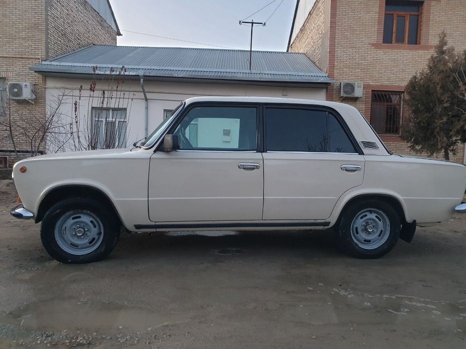 Жигули 2111 ранги сафири мошина ҳолати зӯр
