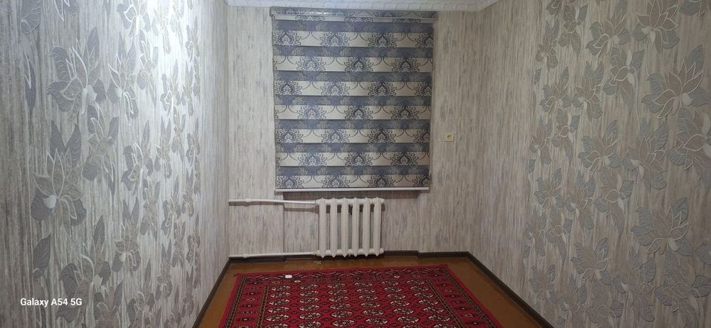 Продается квартира 2-х комнатная.Азербаджанский центр.