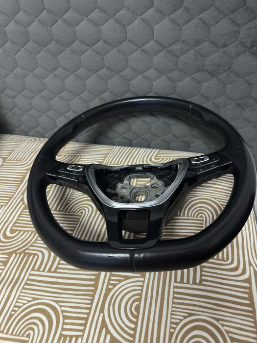 Volan Volkswagen Passat B8 / B6 / B7 / Golf VII / CC //