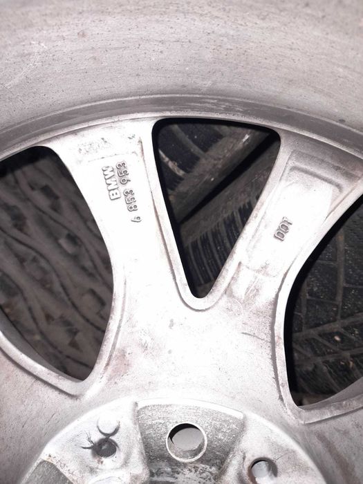 Jante BMW X5 E70 R19 originale + anvelope iarnă Continental 255/50/R19