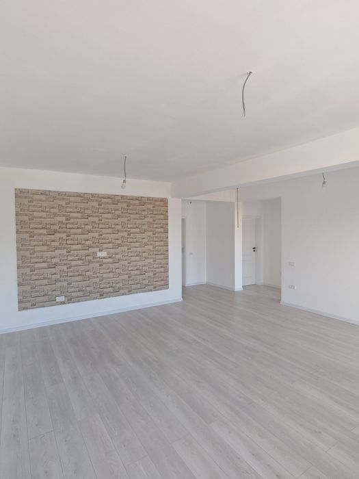 Case cartierul westtown Băcu