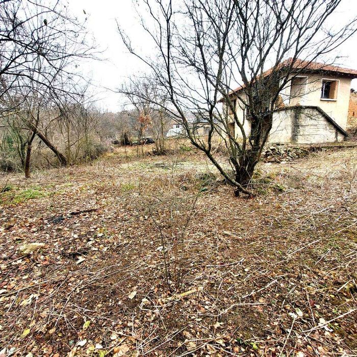 Къща в с.Остра Могила