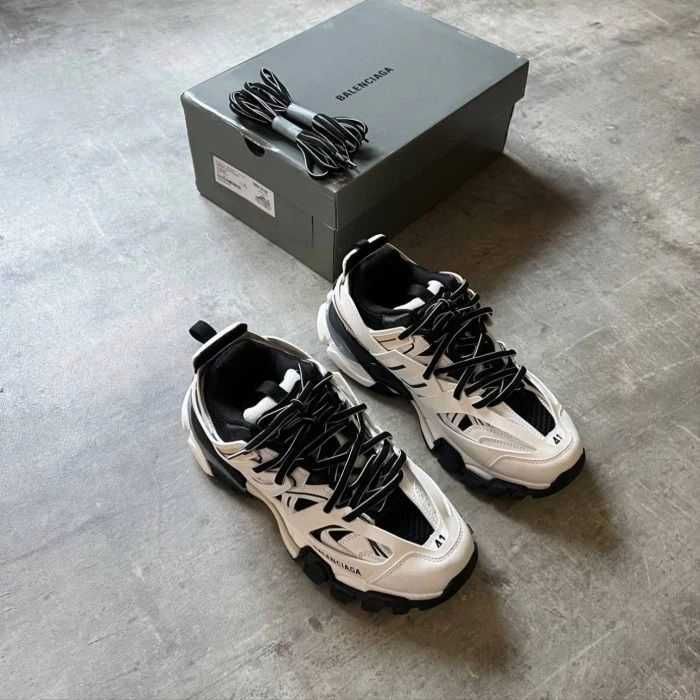 Balenciaga Track Sneaker "White/Black"
