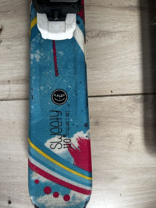 Vând schiuri Technopro  si bete copii  Rossigniol 110 cm / 90 cm Frozen