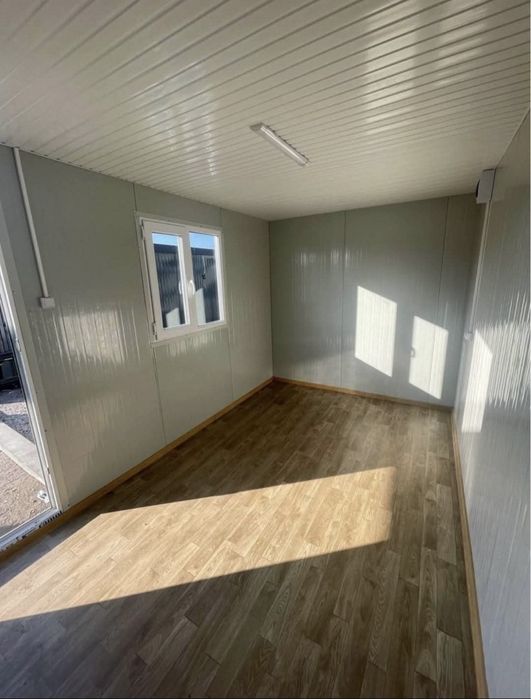 Vand containere
