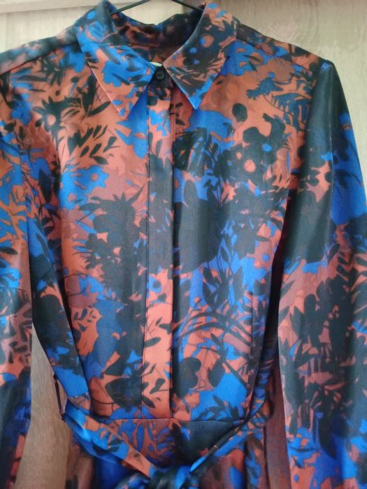 Красива рокля размер 38