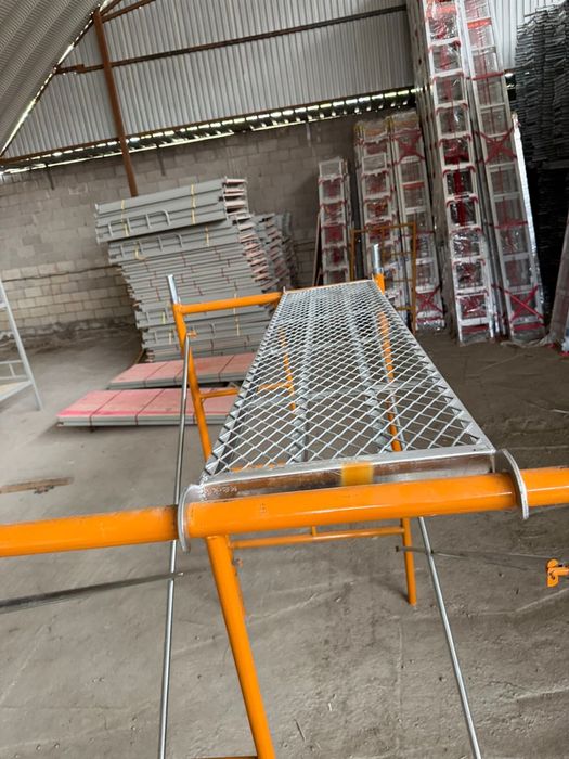 Трапециевидные строительные леса