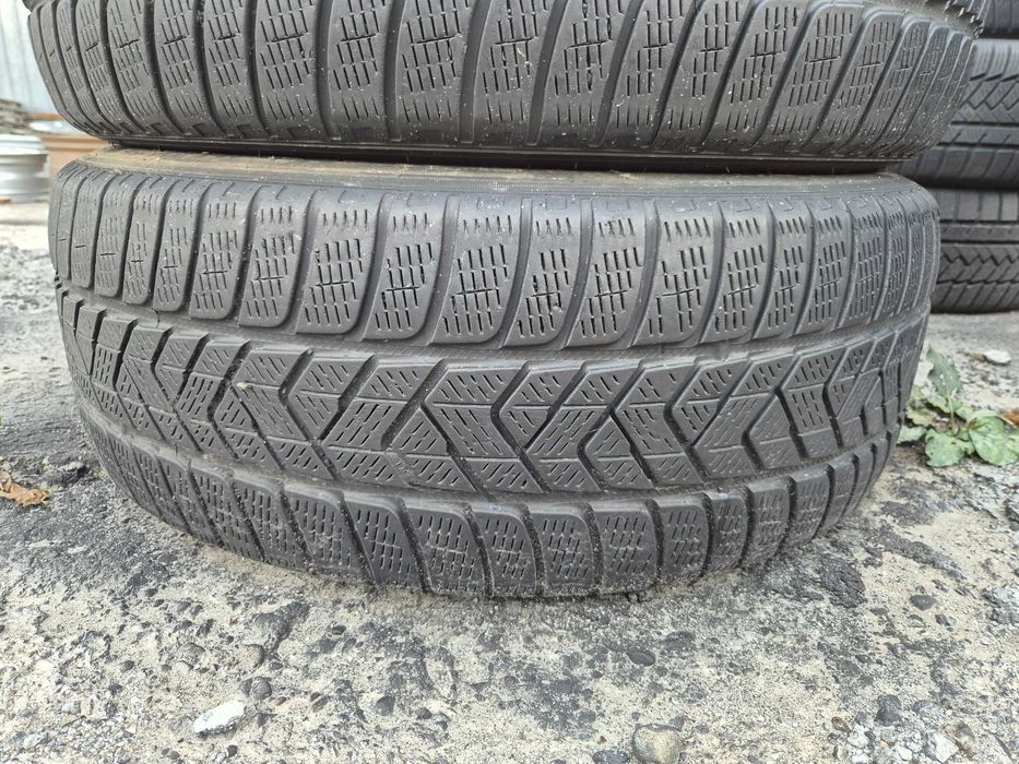 2 Anvelope M+S IARNA - 235/60/18 103V - Pirelli Scorpion - Stare F BUNA - DOT 2016 !