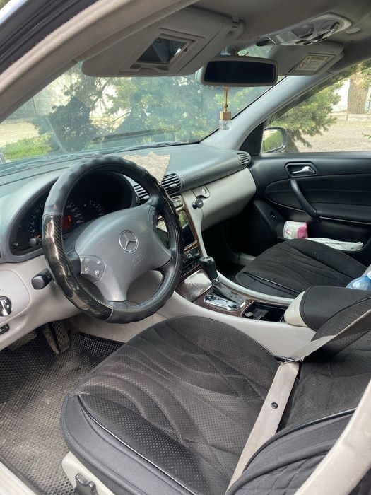 Продам мерседес с 240