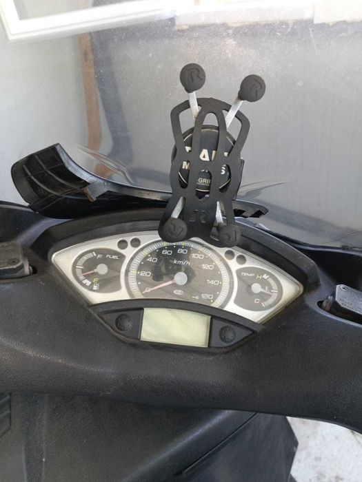 Скутер Yamaha X MAX 125