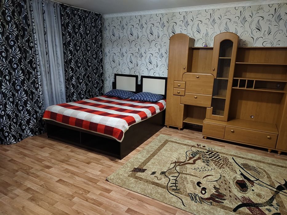 Сдам 1 ком квартиру посуточно