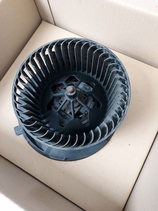 Ventilator habitaclu VW 1K18190150C