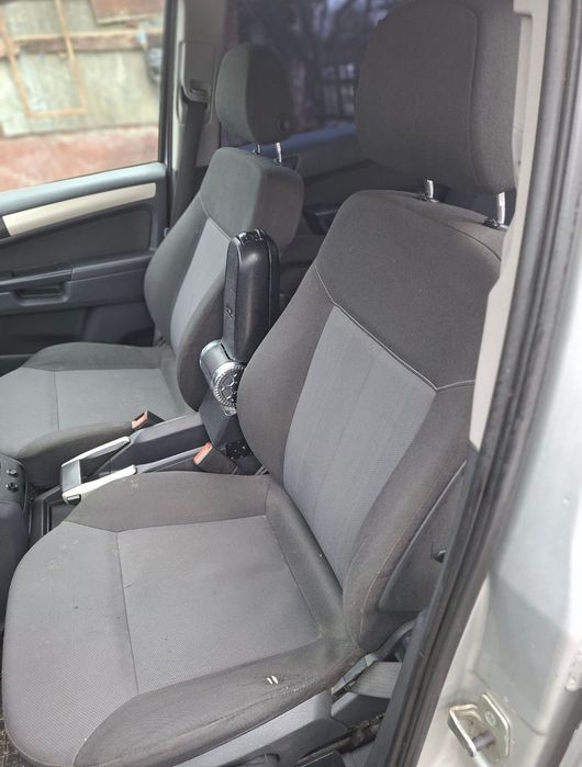 Opel Zafira gri electric