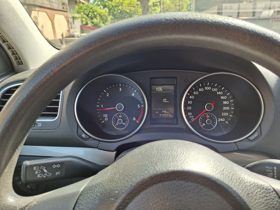 Vand golf 6  1.6tdi 2011