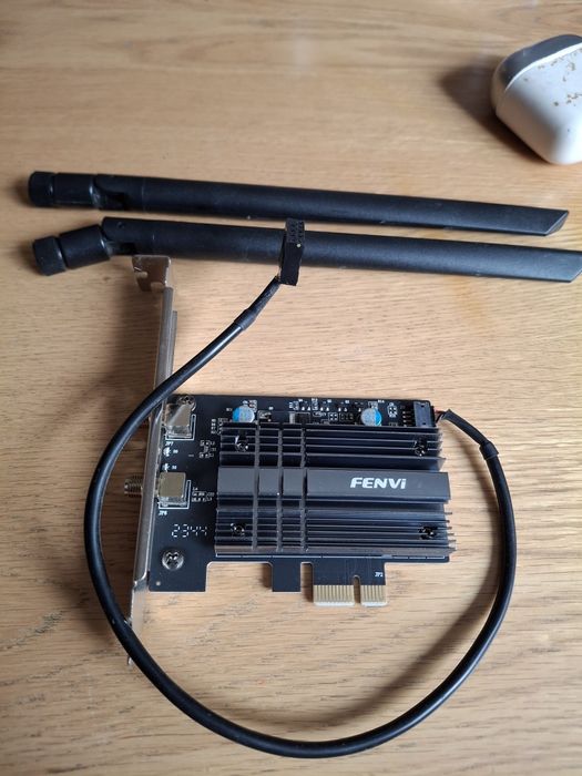 Wi fi  6 адаптер за компютър