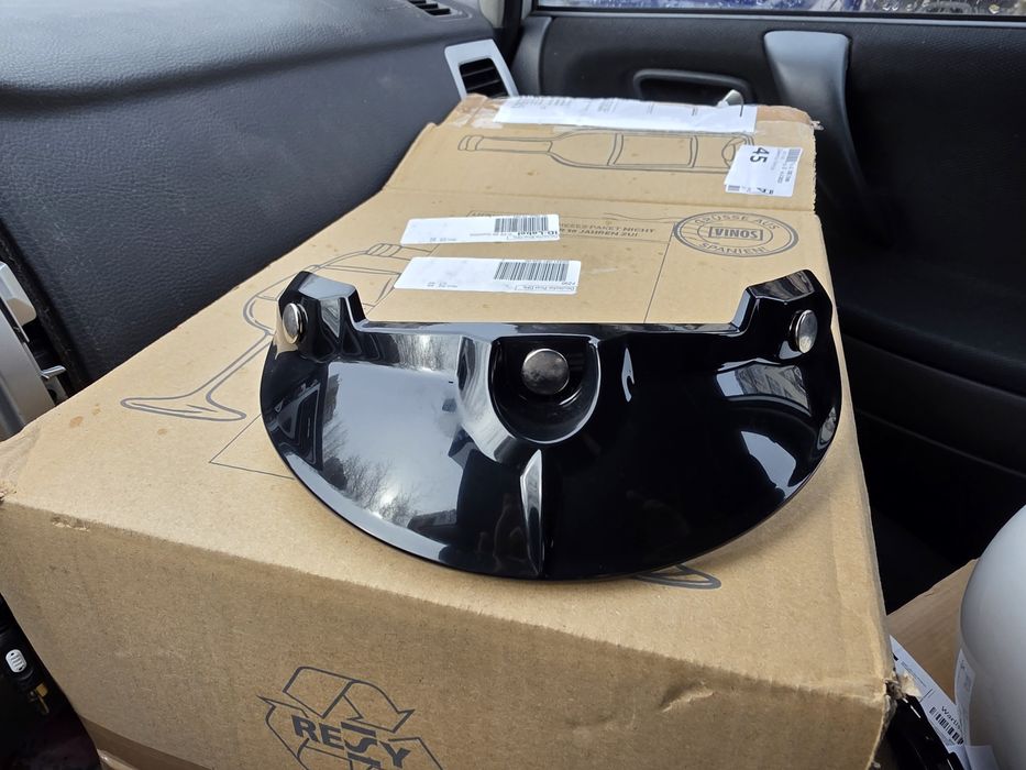 Продавам каска Shoei rj-platinium