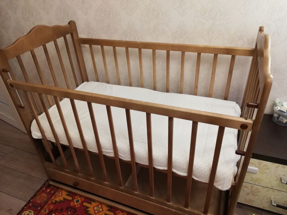 Продам детскую кровать