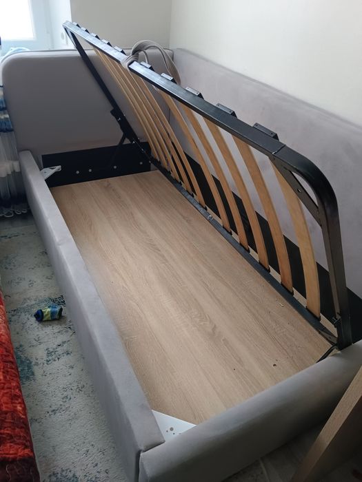 Продам новую кровать