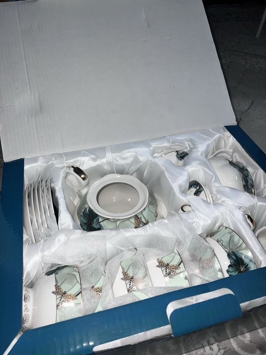 Продам сервиз на 6 персон