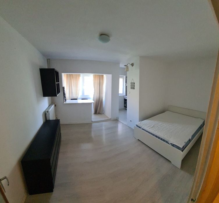 Garsoniera Teiul Doamnei , str Petre Antonescu nr 5, etaj 5 din 10