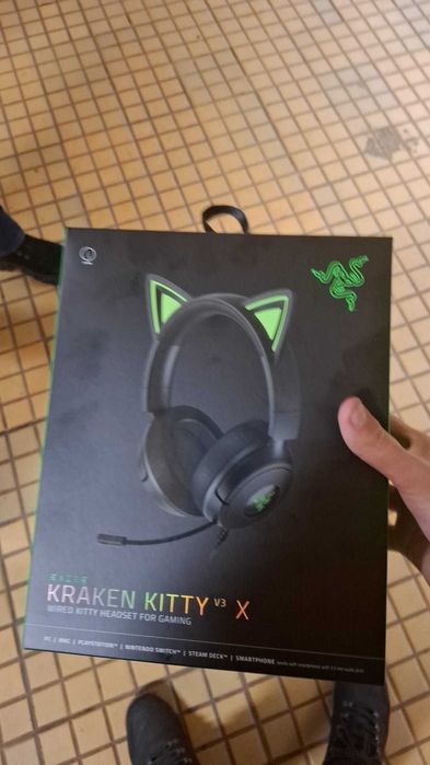 Kraken Kitty V3 X headset gaming