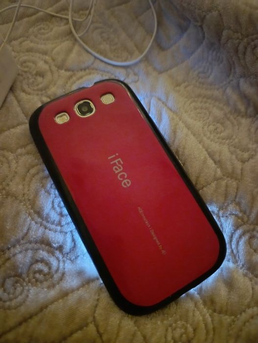 Samsung s3 в хорошем состоянии