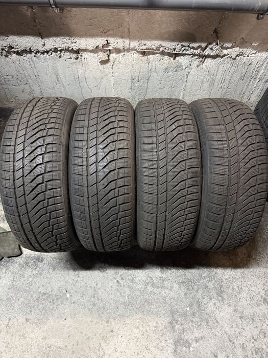 215/55/17 Falken 4бр дот24