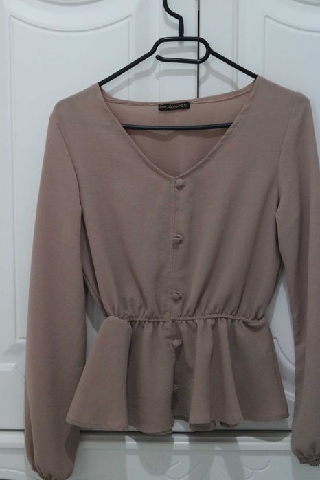 Елегантна дамска риза