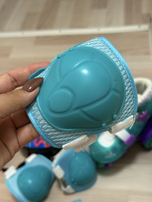 Прдам ролики новые