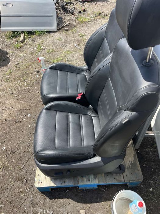 Салон кожен Kia Sorento 2018год.6+1