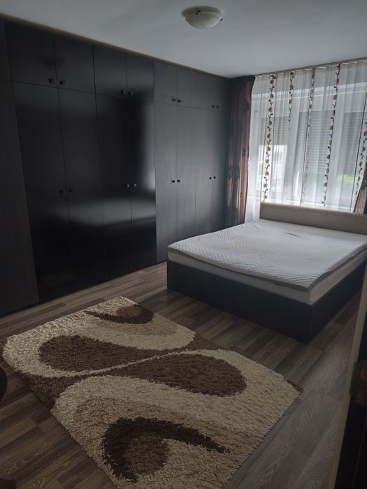 Închiriez apartament strada Fagului