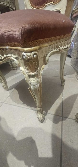 Vand mobila sufragerie completa din lemn masiv in stil baroc venetian!