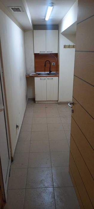 Офис с гараж на ул. Опълченска