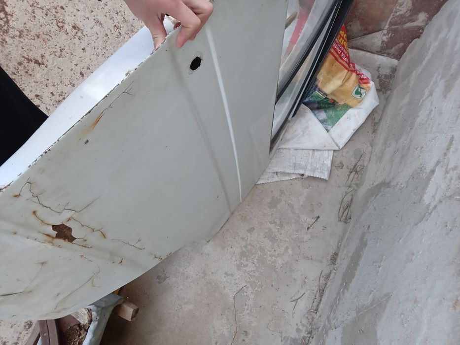 ГАЗель есік сатылады.