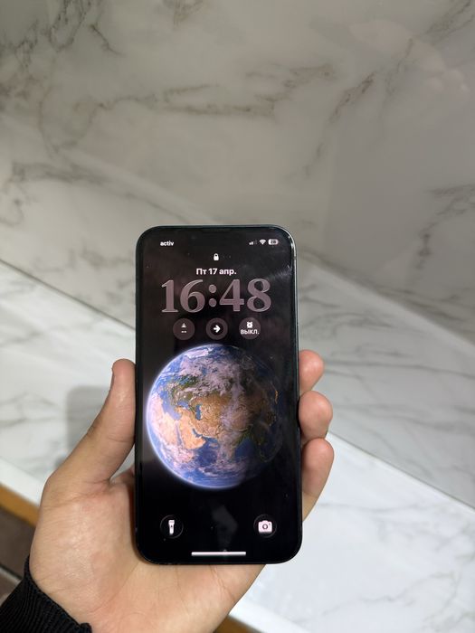 iPhone 13 продается