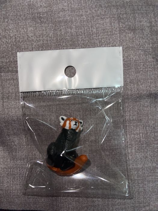 Продамe игрушки Kinder Surprise