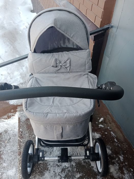 Продам коляску в хорошем состоянии