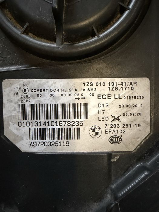 Фарове BMW F10 F11 Dynamic БМВ Ф10 Ф11 завиващи