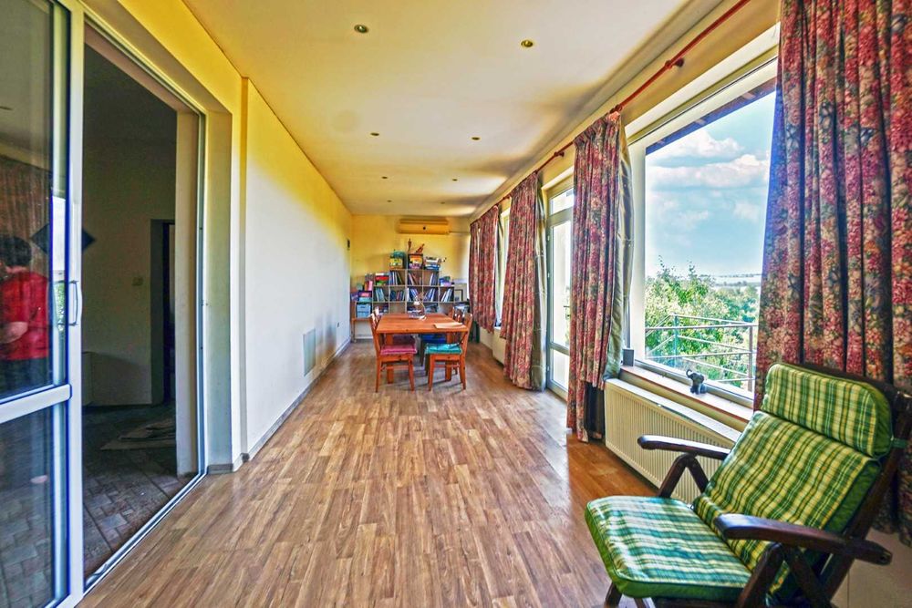 Продава се Къща в с. Тутраканци, Област Варна - 205 кв.м за 537 €/кв.м - Снимка #16