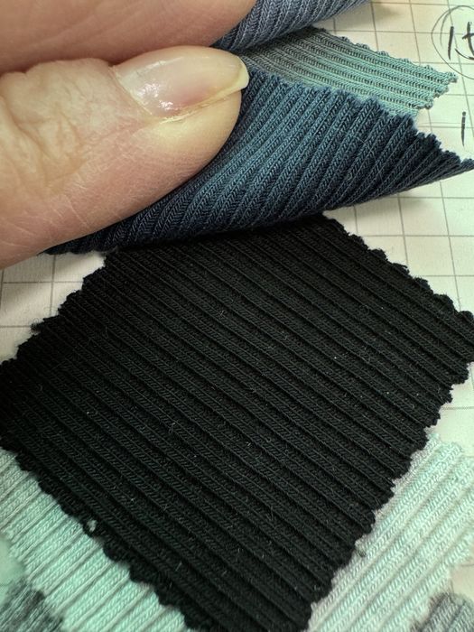 Трикотаж в рубчик