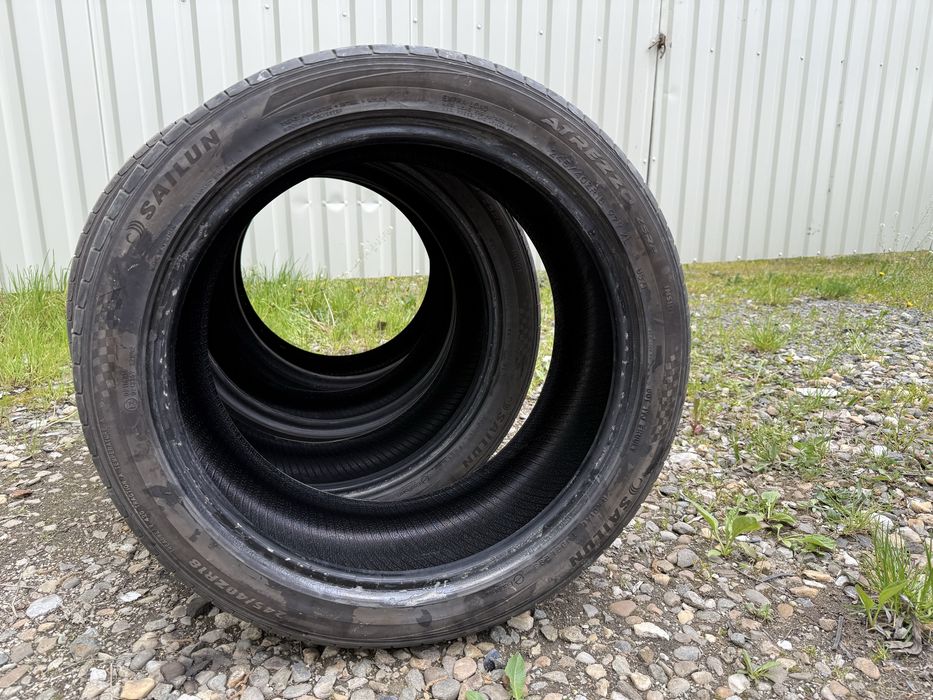 Set Anvelope Vara SAILUN ATREZZO 245/40R18